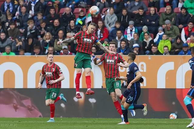 萨林杰18+20沈梓捷20分深圳力克北京 方硕19+7