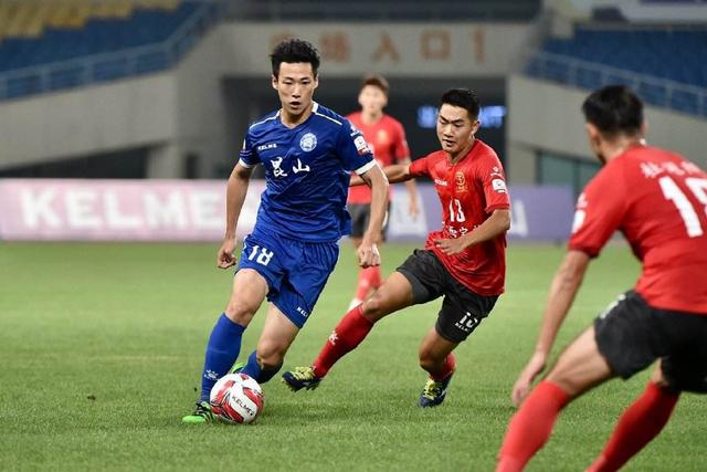 赵继伟31+13辽宁3-2淘汰广东 总决赛对阵新疆