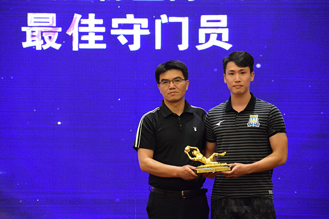 隆多因非法持枪持毒被捕 认罪后被判2天监禁